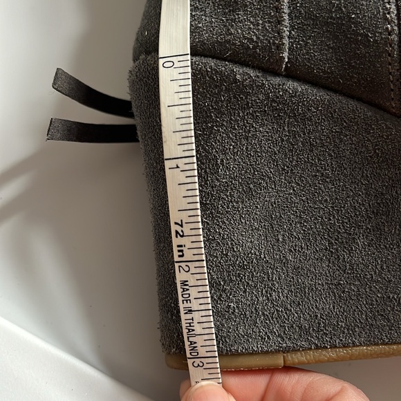 TOMS Grey Highwedge Desert Ankle Boots. Size 7 - Picture 6 of 6